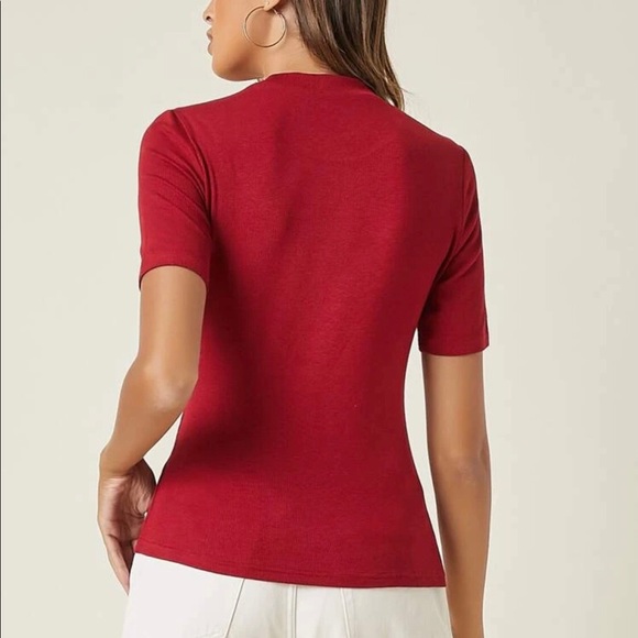 basic solid red tee - Picture 2 of 3